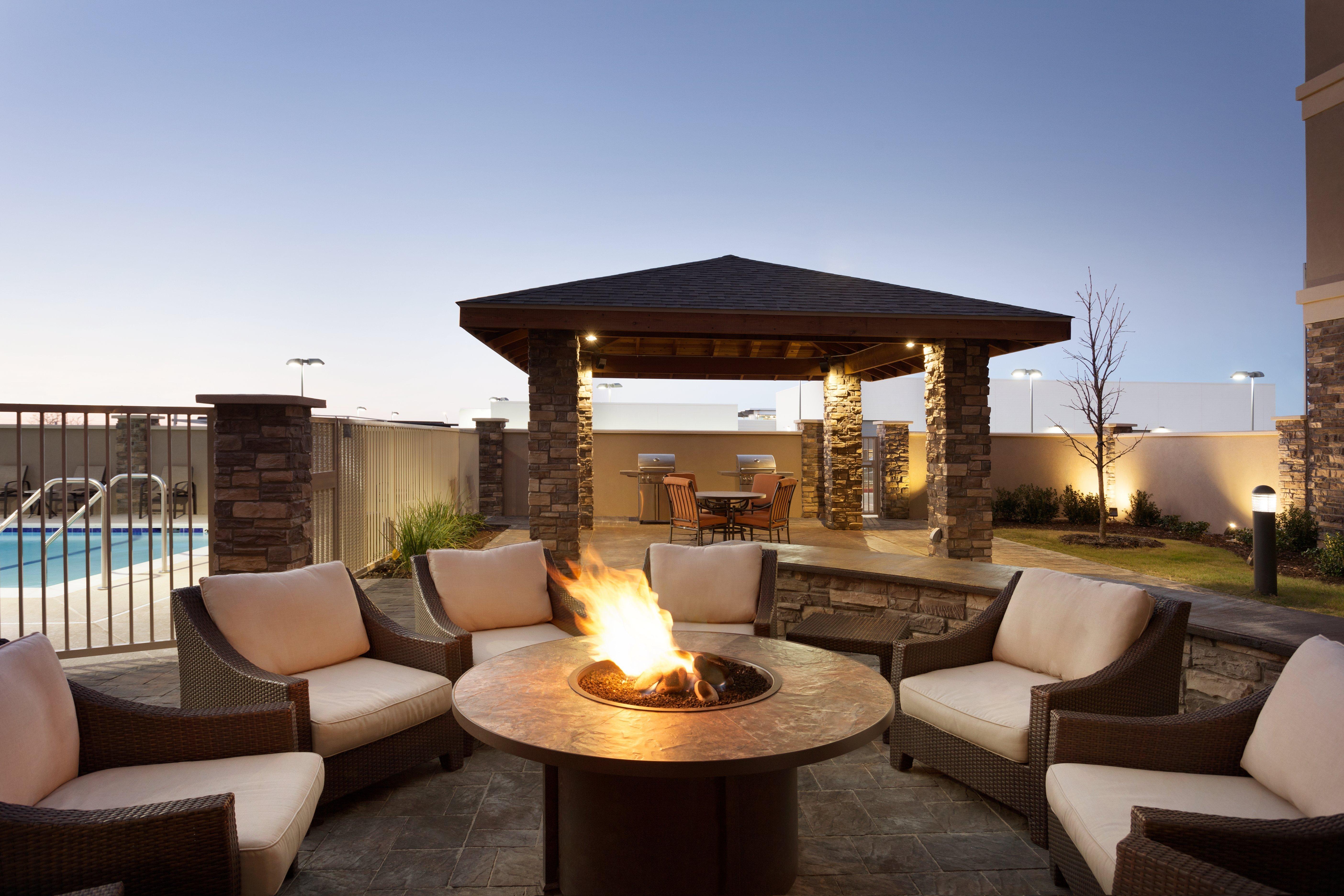 Staybridge Suites Midland By Ihg Экстерьер фото
