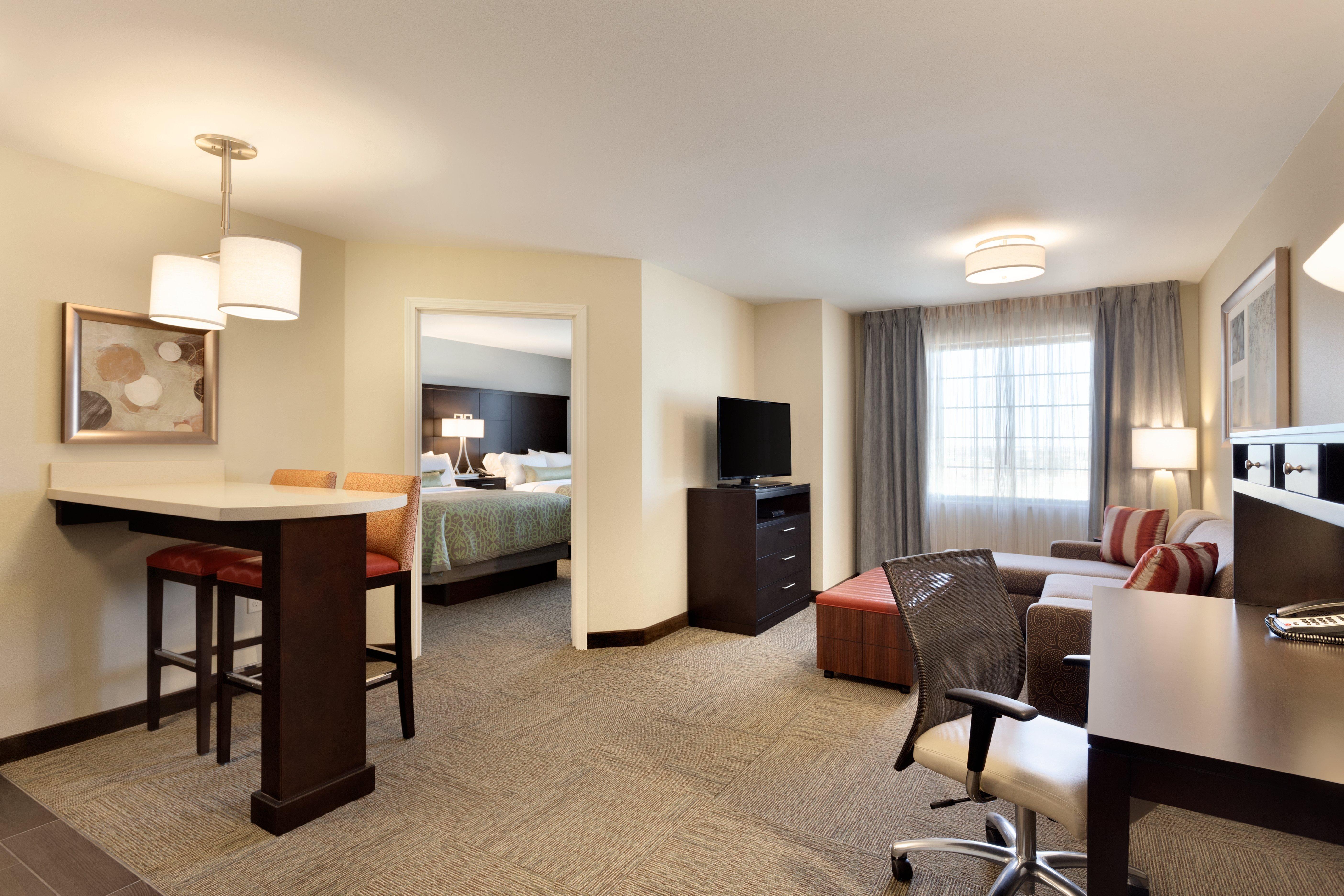 Staybridge Suites Midland By Ihg Экстерьер фото